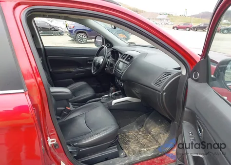 2013 Mitsubishi Outlander Sport Se z USA, uszkodzony, nr VIN 4A4AR4AU2DE001655